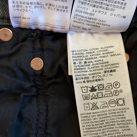 Levi's Women's High Rise Jeans - Dark Gray - Picture 10 of 13